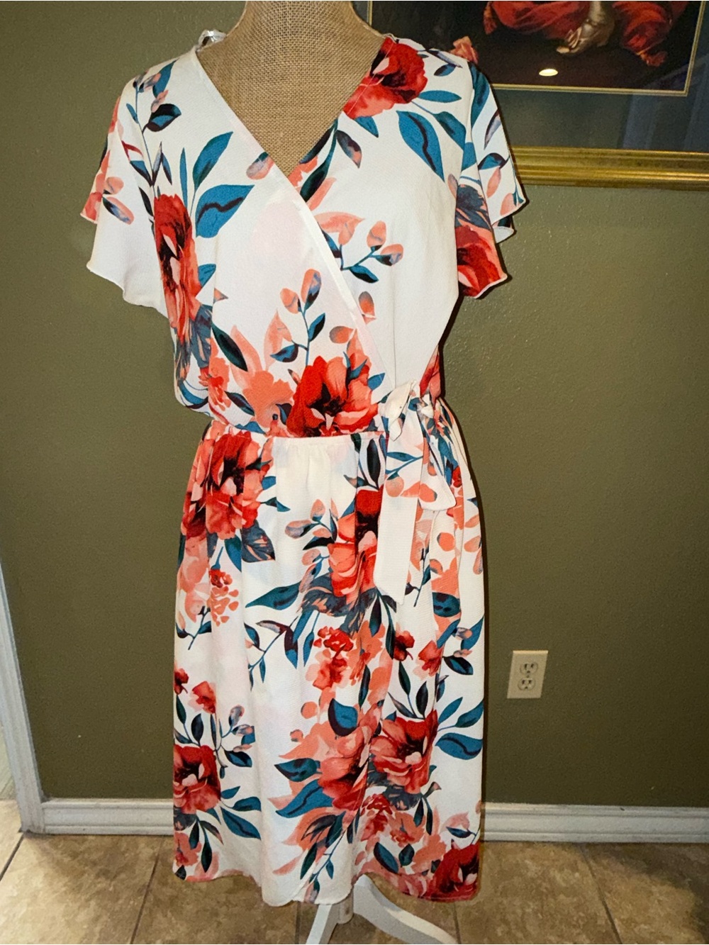 Floral Wrap Midi Dress in White and Coral